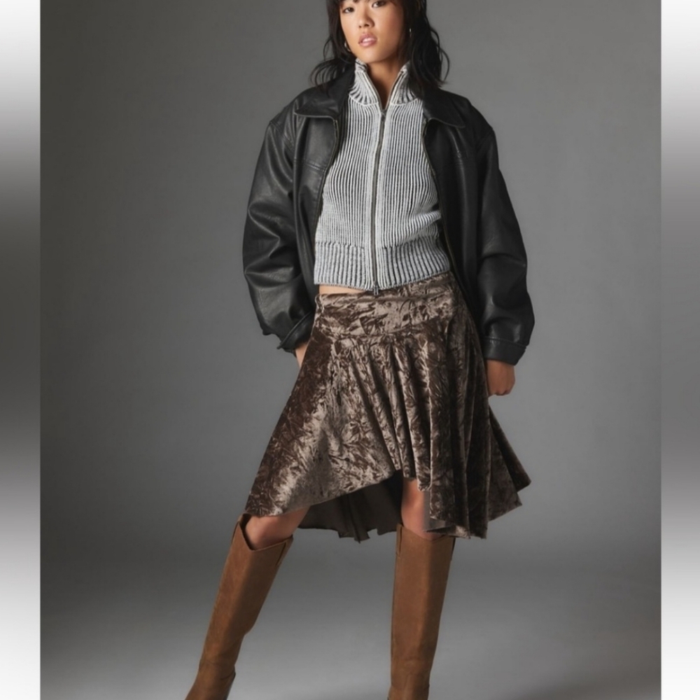 Silence + Noise Urban Outfitters UO brown chocolate Crushed Velvet Mini Skirt
